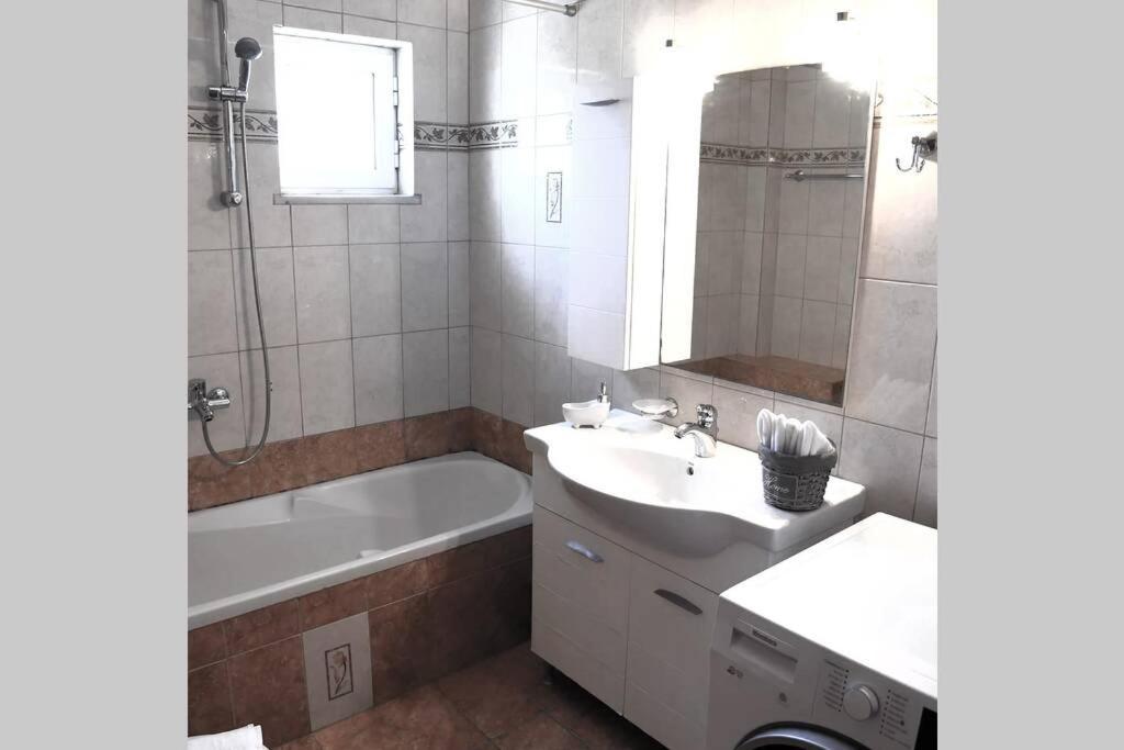 Pogonia Sea View Apartment 외부 사진