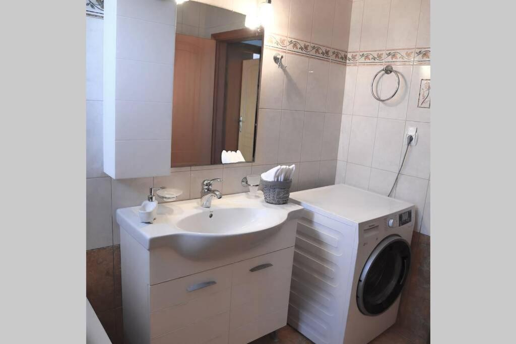 Pogonia Sea View Apartment 외부 사진